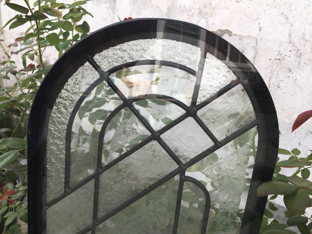 Round Top Architectural Decorative Panel Glass , Solid Flat Tempered Glass Panels